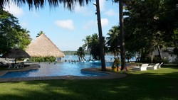 1002 Pool Nana Juana